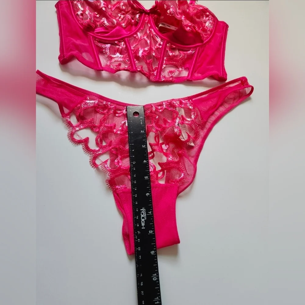 💋SET💋‎ Victoria's Secret Wicked Shimmer Heart Embroidery Corset + Panty L